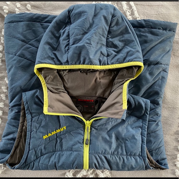 nike athletic sweatshirt vintage